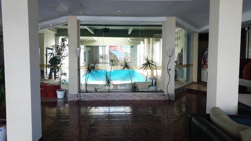 San Remo World Hotel Сан-Клементе-дель-Тую Экстерьер фото