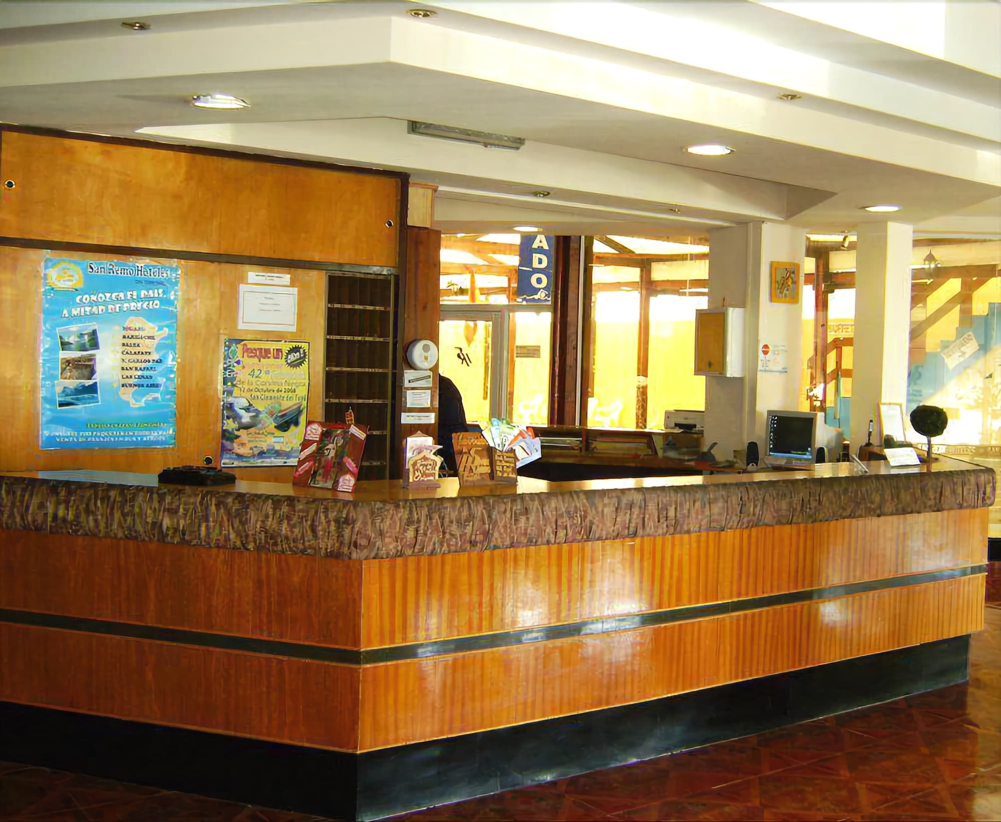 San Remo World Hotel Сан-Клементе-дель-Тую Экстерьер фото