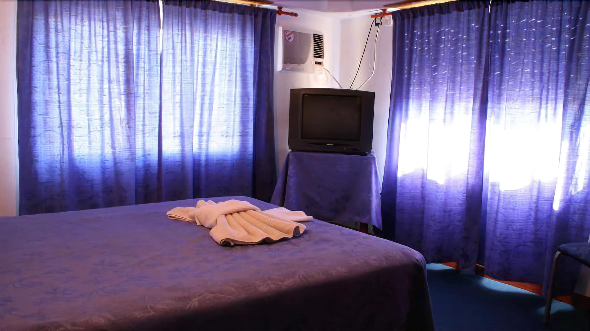 San Remo World Hotel Сан-Клементе-дель-Тую Экстерьер фото